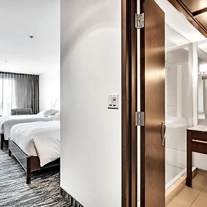 Standard Queen Room Two Queen Beds